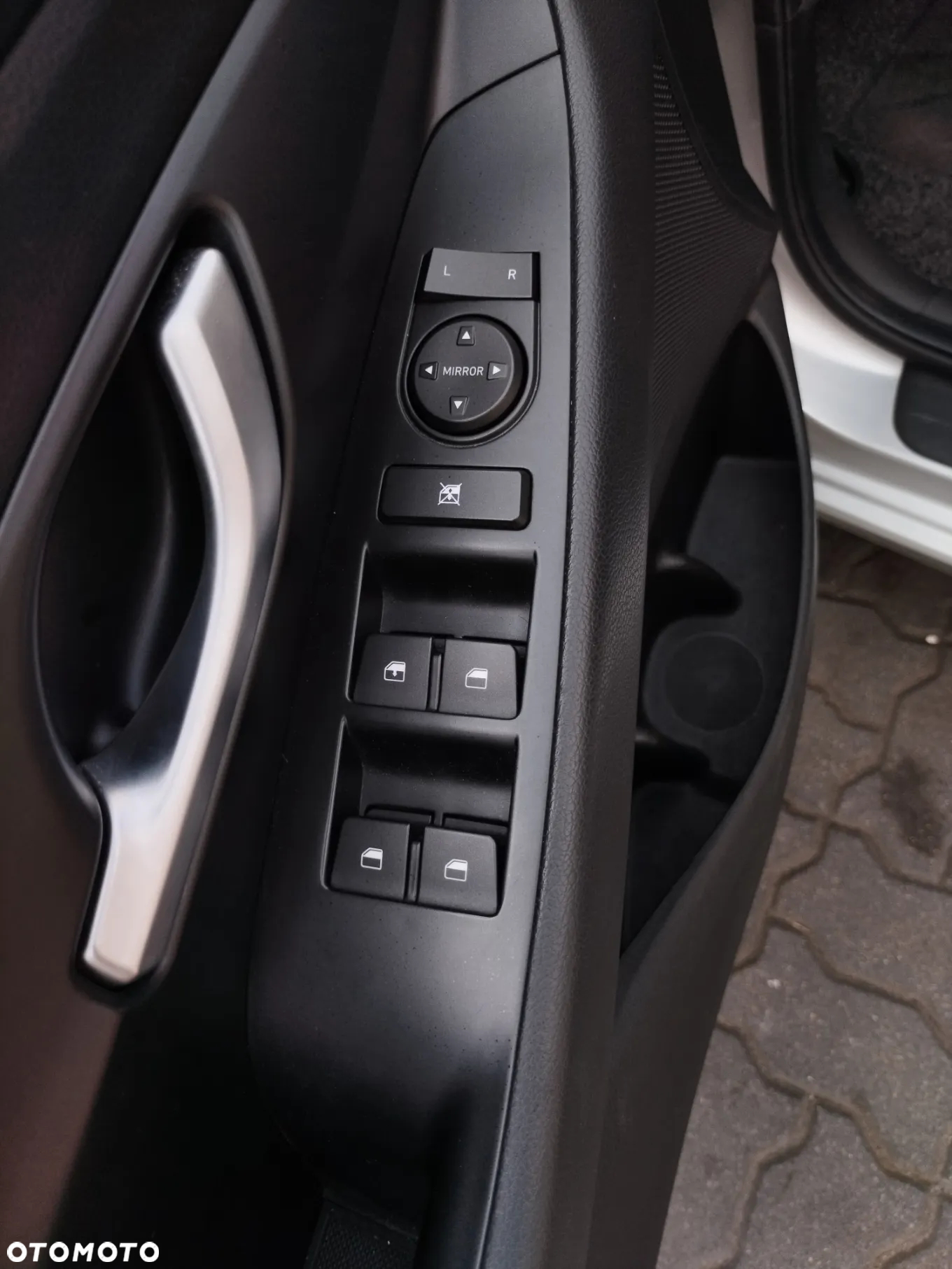 Hyundai i30 1.5 DPI Classic + - 13
