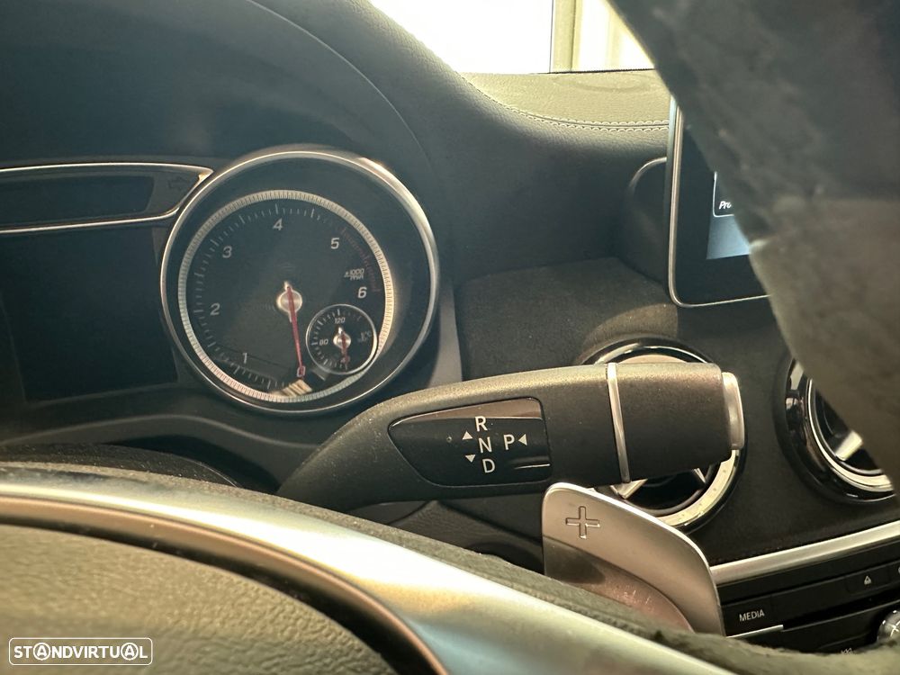 Mercedes-Benz CLA 180 d Shooting Brake AMG Line Aut. - 23