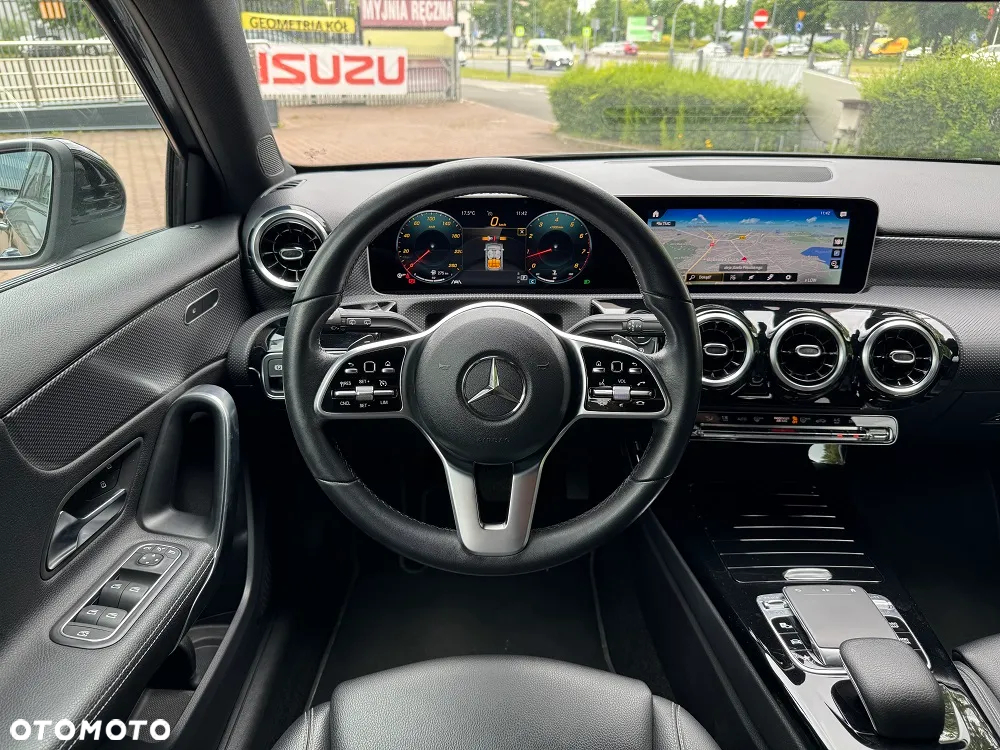 Mercedes-Benz Klasa A 250 7G-DCT - 11