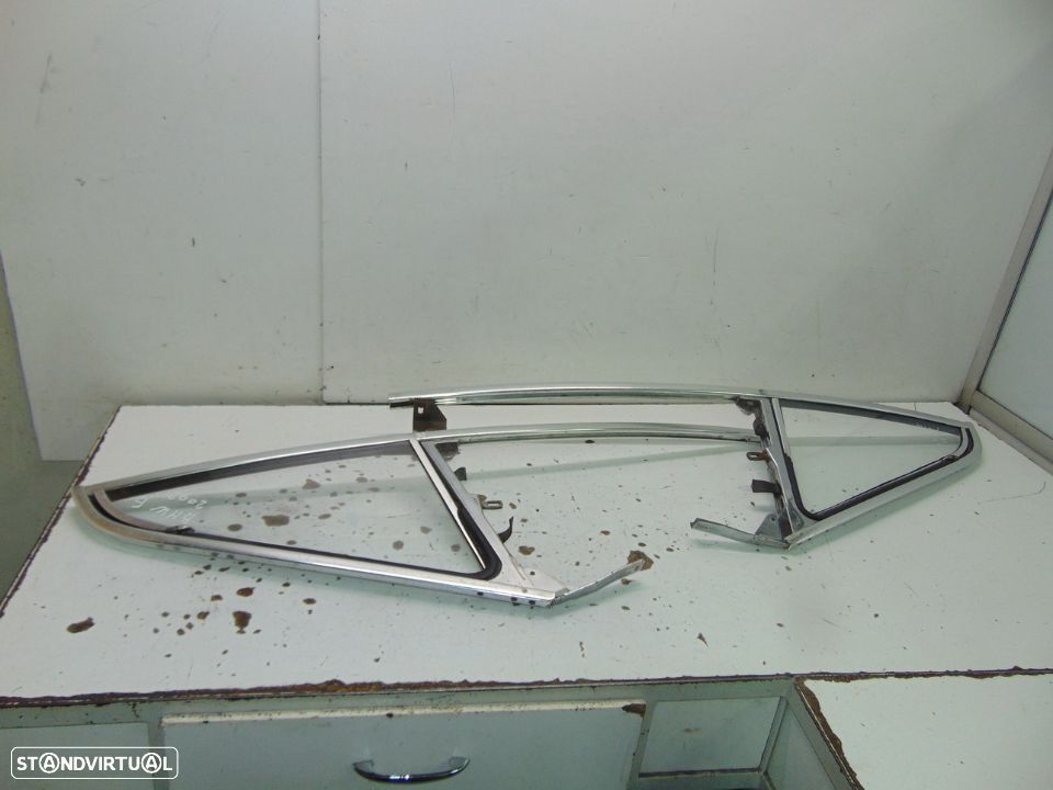 Bmw 1602/2002 vidros triangulares - 1