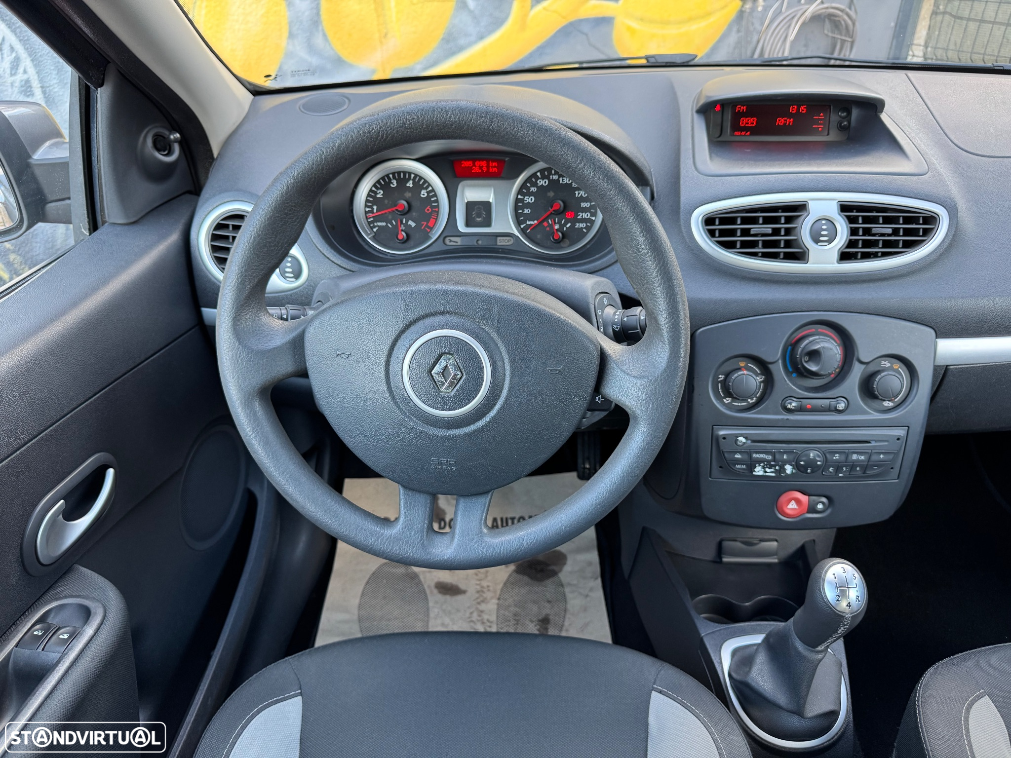 Renault Clio 1.2 TCE GT J15 - 15