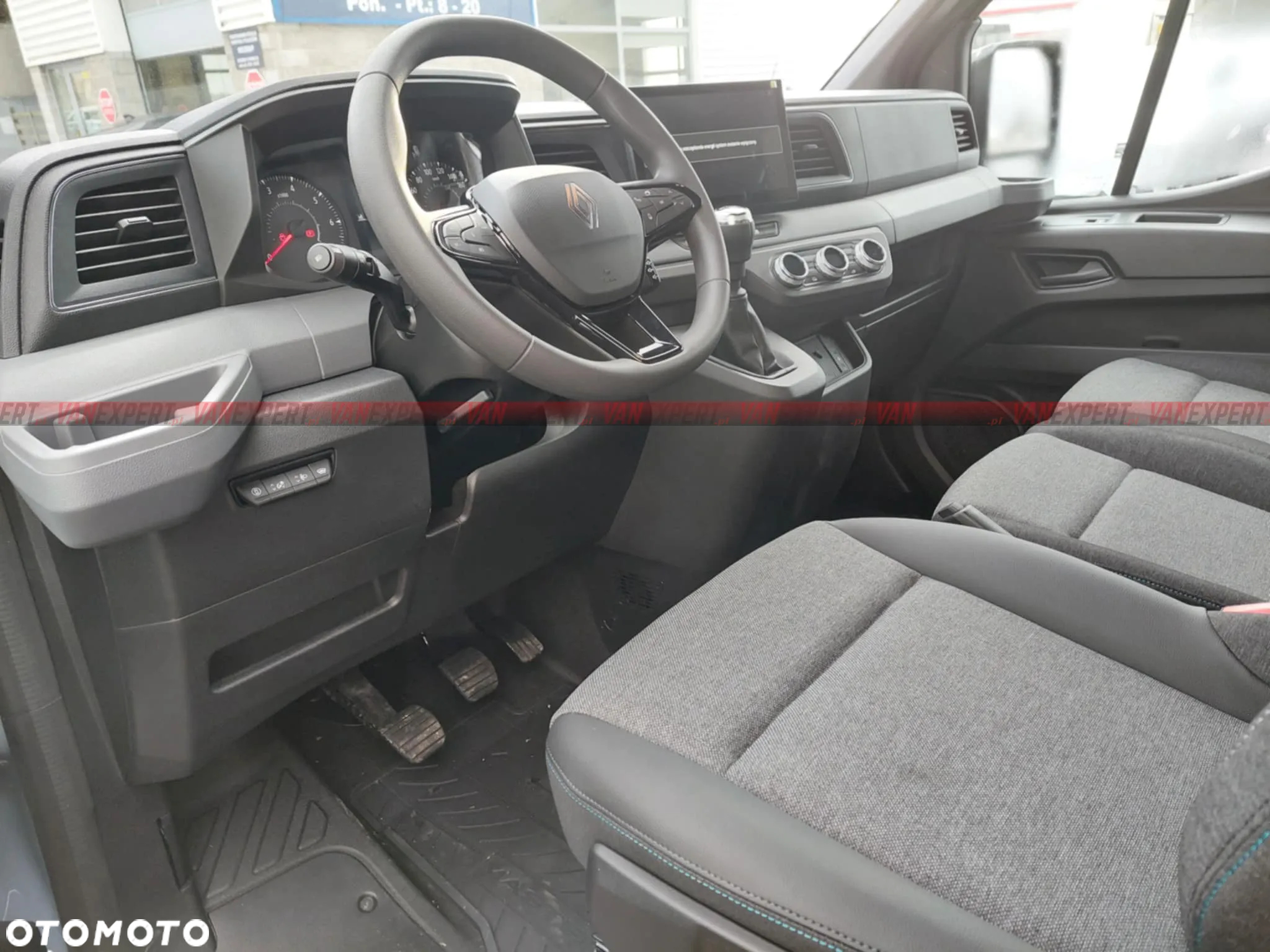 Renault MASTER Furgon L3H2 - 18