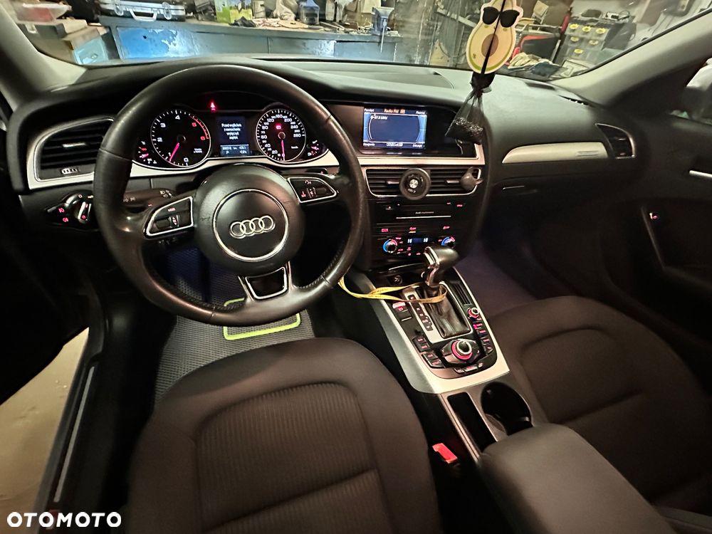 Audi A4 Avant 2.0 TDI clean diesel Quattro S tronic - 6