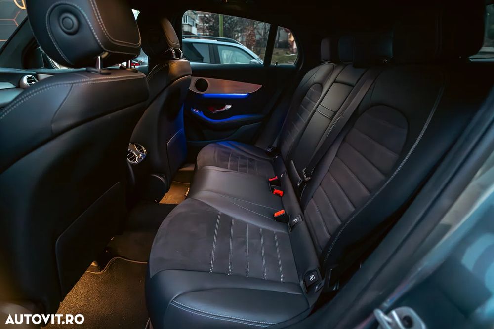 Mercedes-Benz GLC Coupe 220 d 4Matic 9G-TRONIC AMG Line - 8