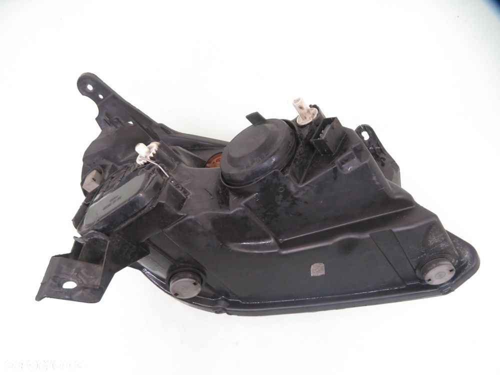 LAMPA LEWA PRZEDNIA OPEL TIGRA TwinTop 93162203 - 8