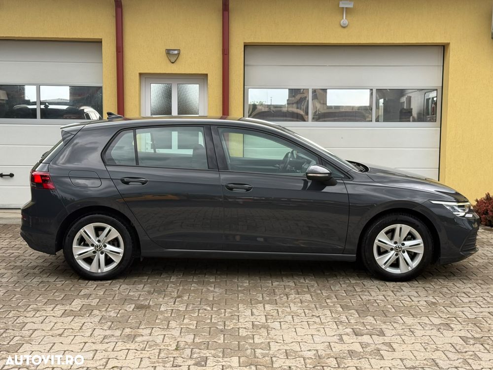Volkswagen Golf 1.5 eTSI MHEV 150CP DSG Life - 39
