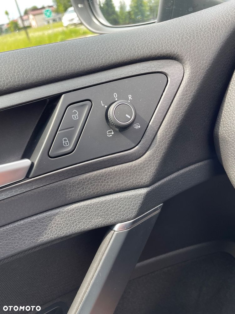 Volkswagen Golf - 15