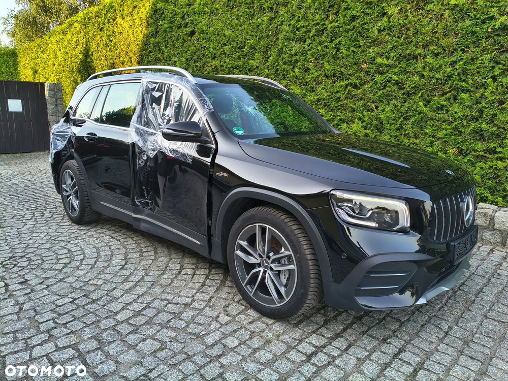 Mercedes-Benz GLB AMG 35 4-Matic - 3
