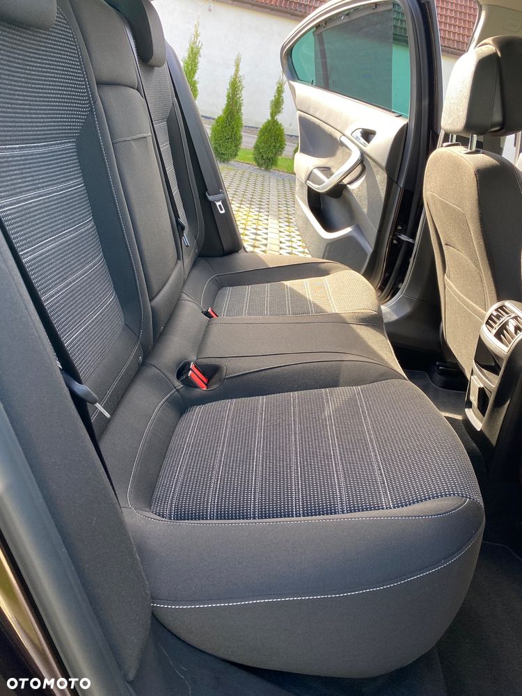 Opel Insignia 1.6 T Cosmo S&S EU6 - 12