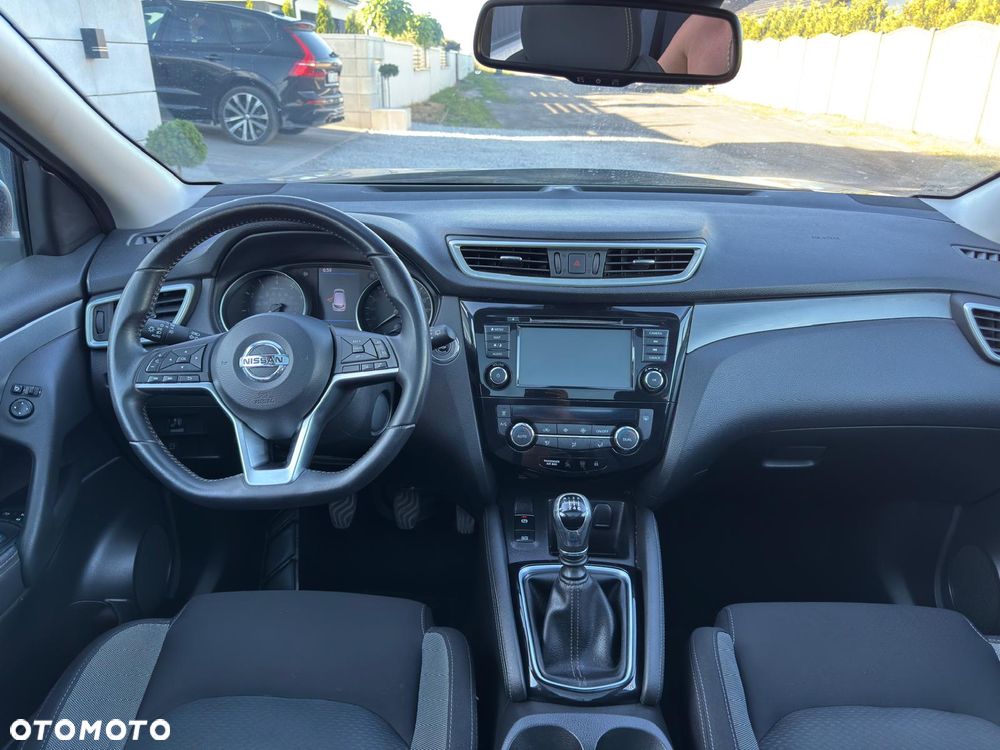 Nissan Qashqai 1.3 DIG-T N-Connecta - 15