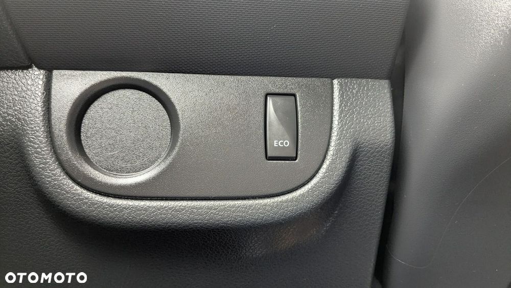 Dacia Sandero 0.9 TCe Laureate S&S - 29
