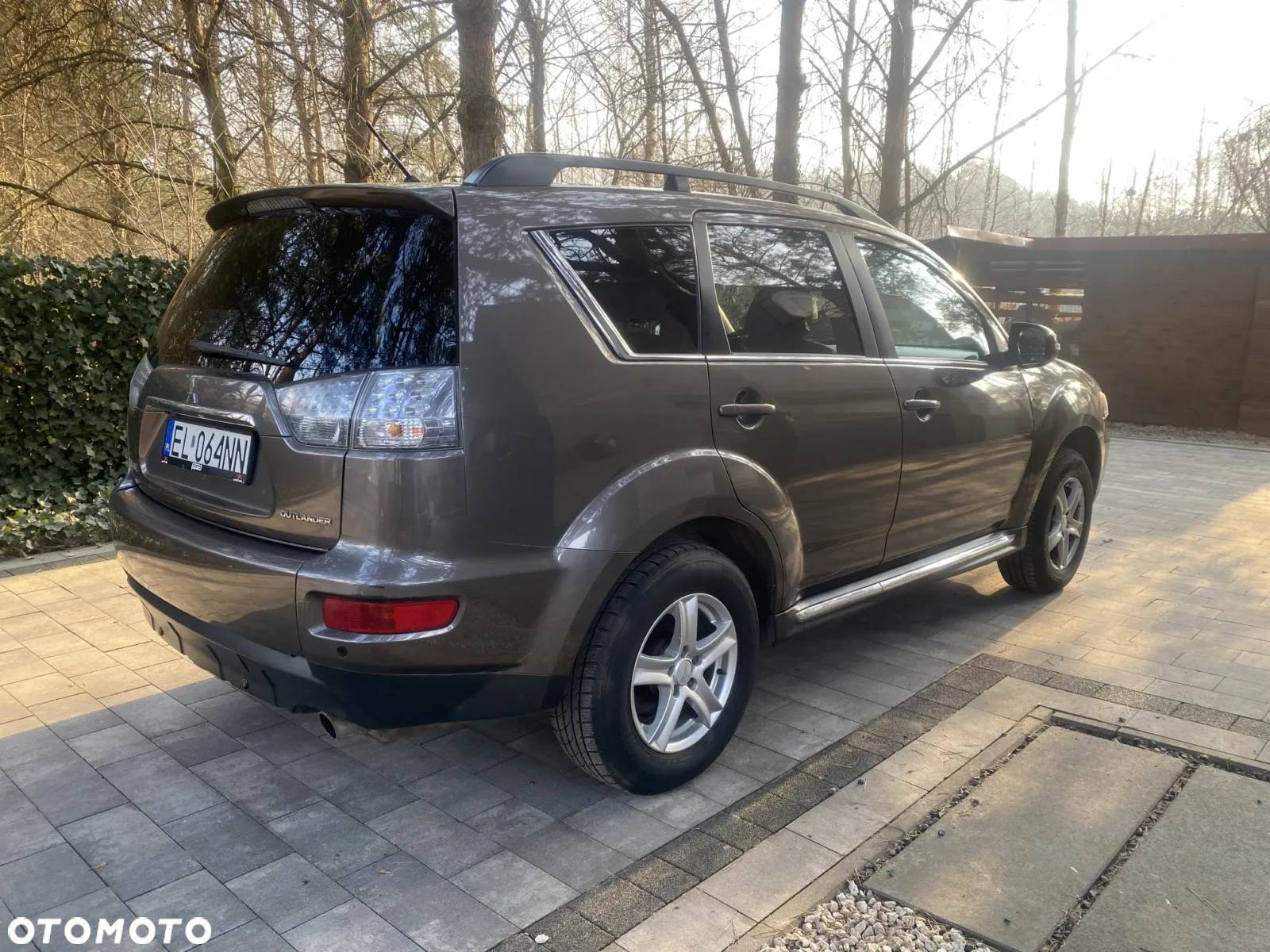 Mitsubishi Outlander - 21