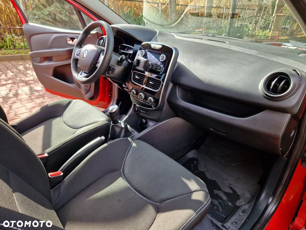 Renault Clio 0.9 TCe Life - 28