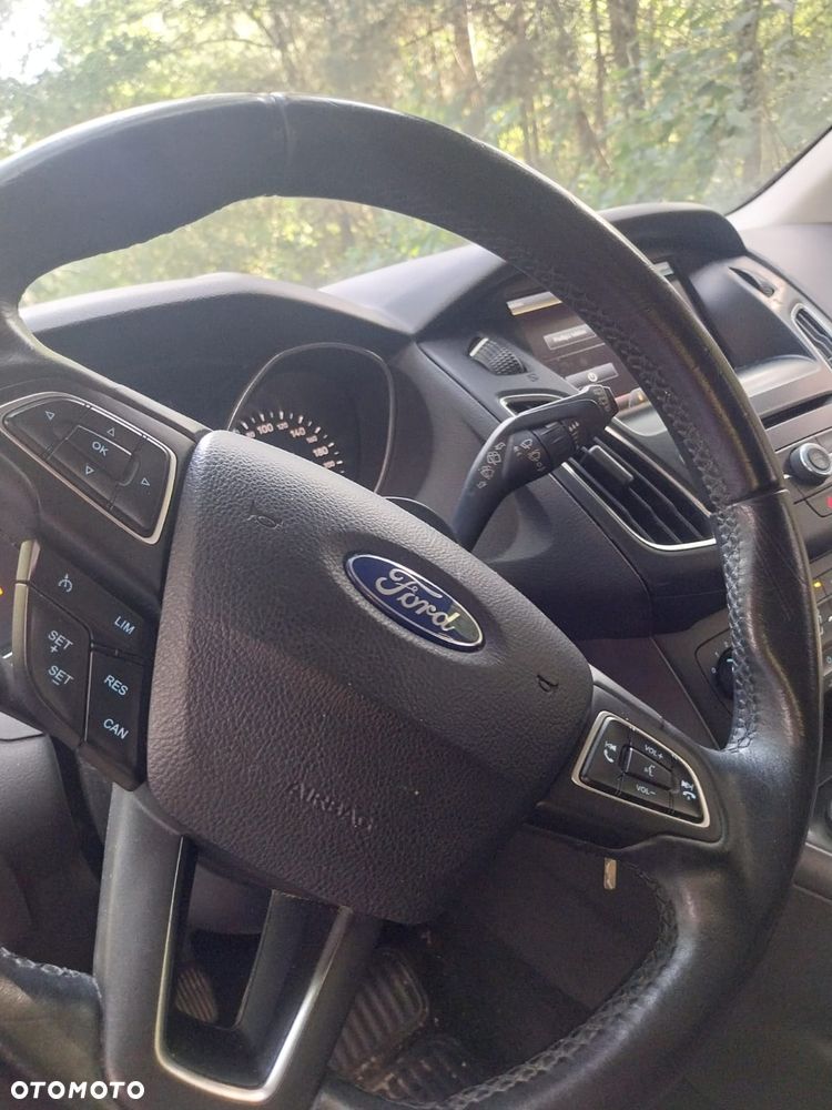 Ford Focus 1.6 TDCi ECOnetic 88g Start-Stopp-System Trend - 17