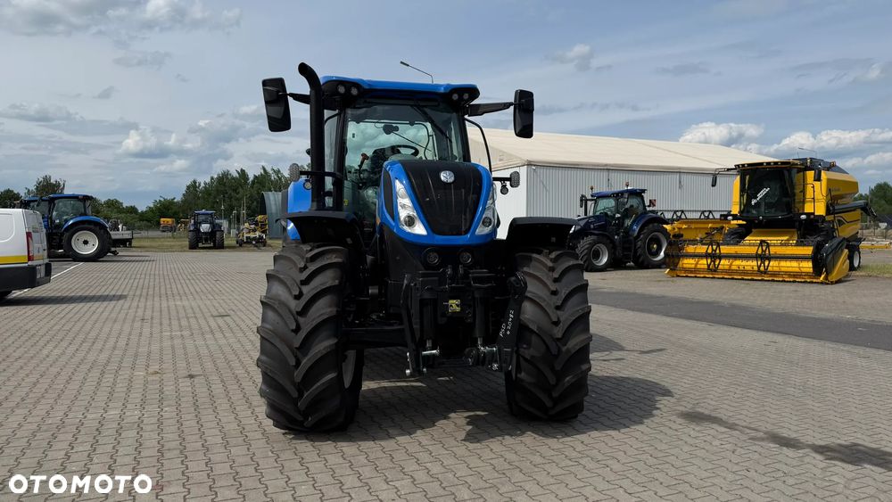 New Holland T7.215 S - 7