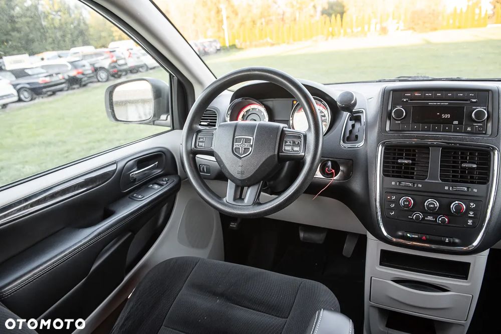 Dodge Grand Caravan 3.6 R/T - 16