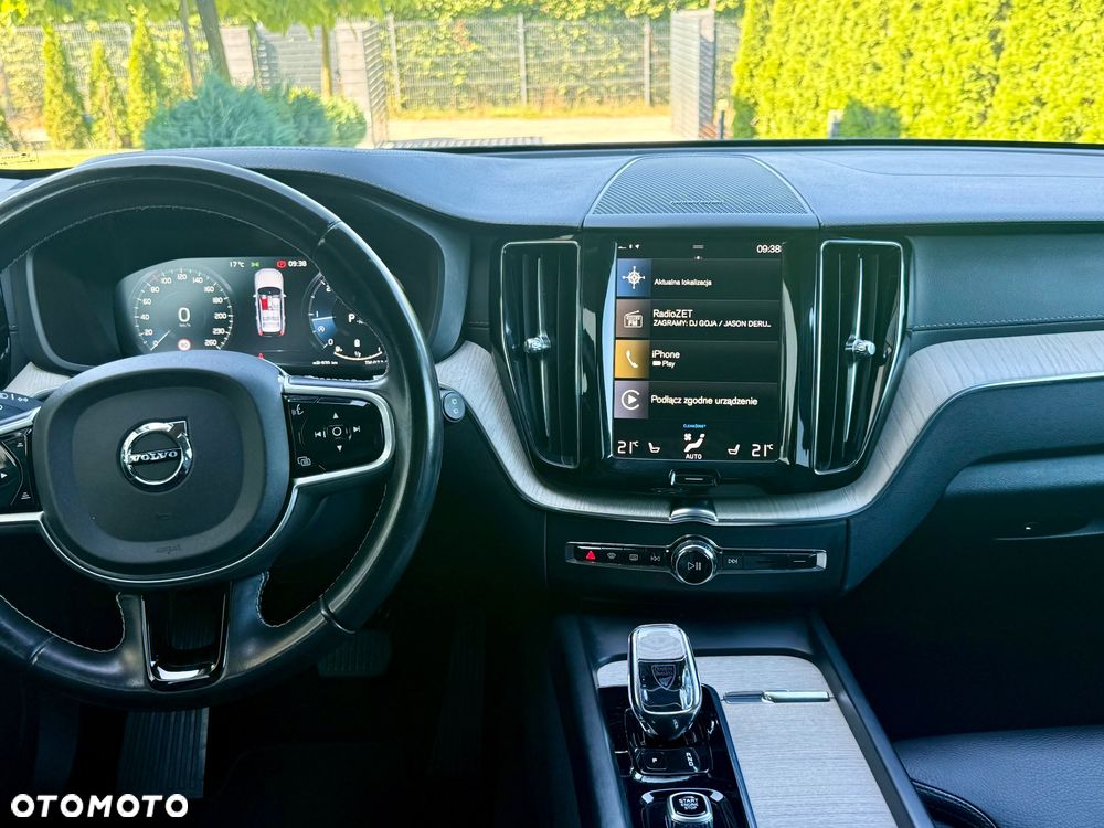 Volvo XC 60 B5 D AWD Inscription - 13