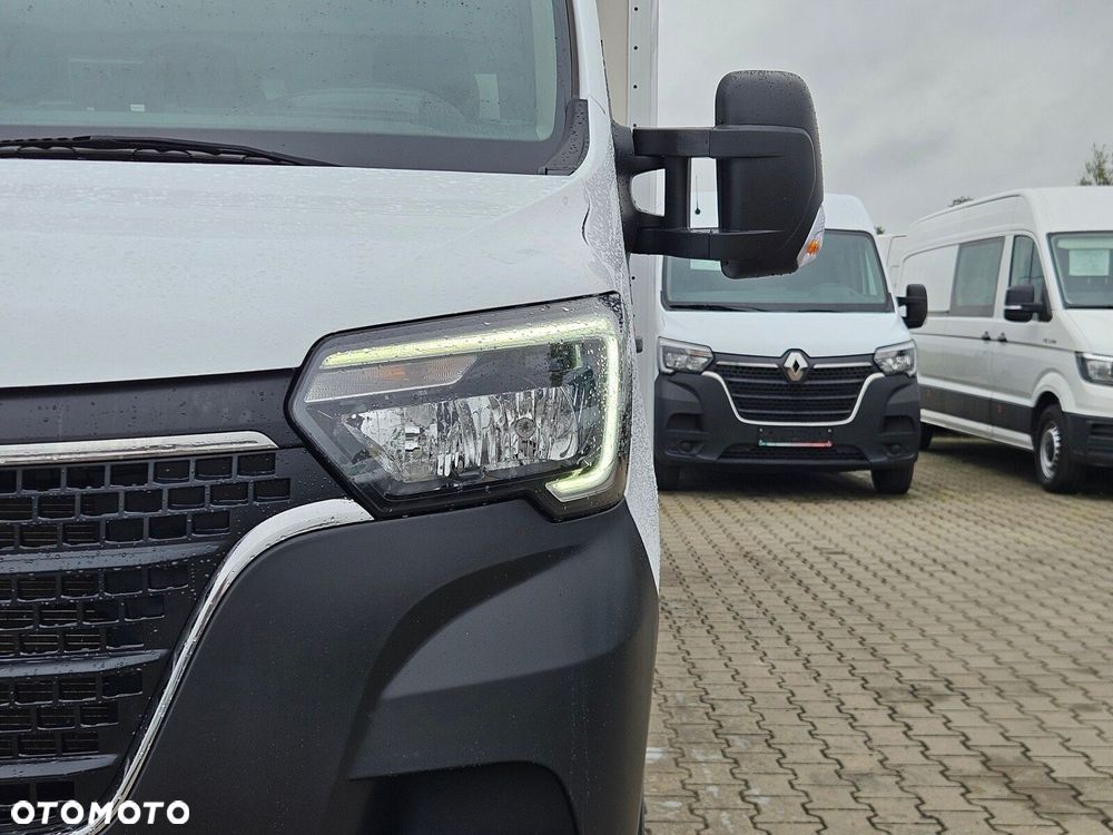 Renault Master Kontener 8 ePAL *114999zł NETTO*  Winda 750kg 2.3 dCi/145KM - 16