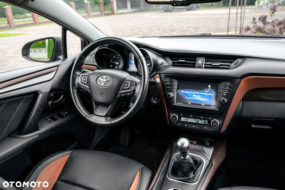 Toyota Avensis 2.0 D-4D PowerBoost Premium - 27