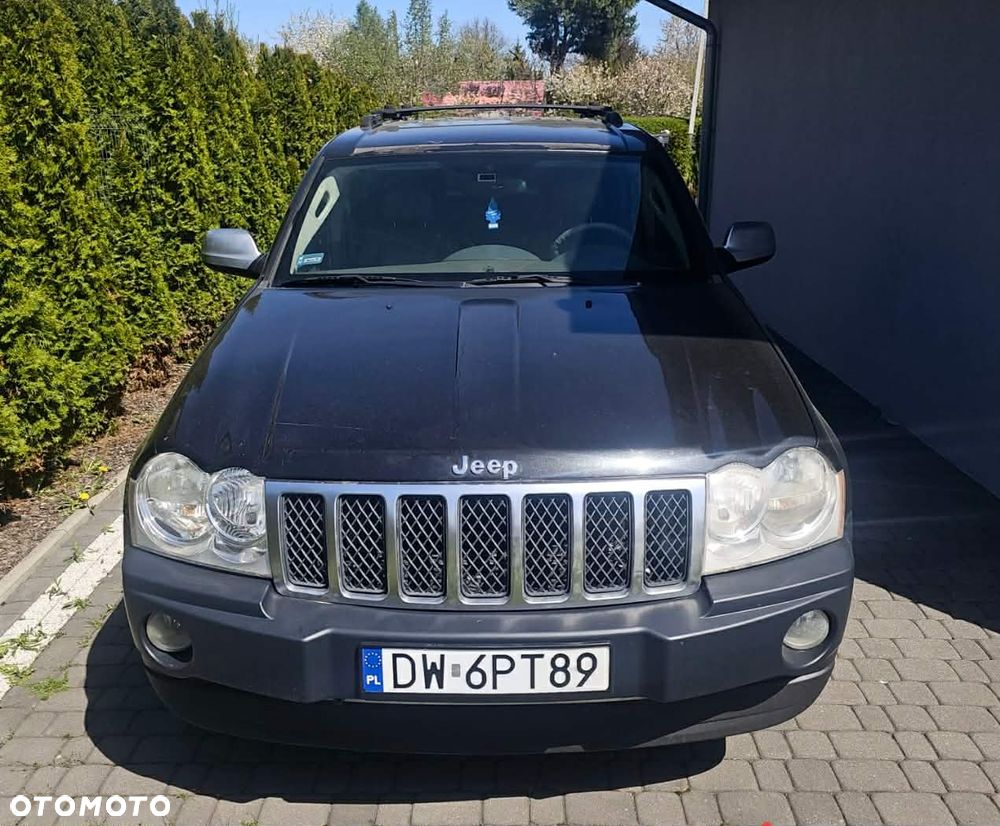 Jeep Cherokee - 1
