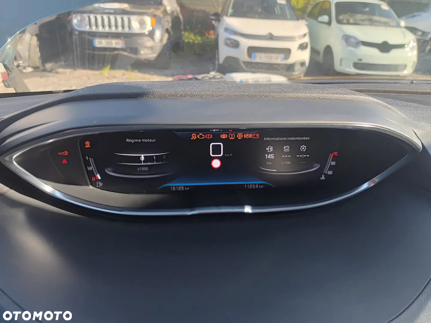 Peugeot 5008 1.2 PureTech Active S&S EAT8 - 12