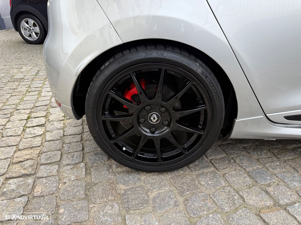 Renault Clio 1.6 Turbo R.S. EDC Sport - 19