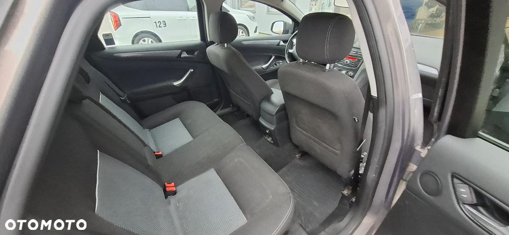 Ford Mondeo 2.0 FF Gold X - 6