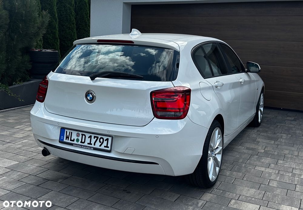 BMW Seria 1 118i Sport Line - 21