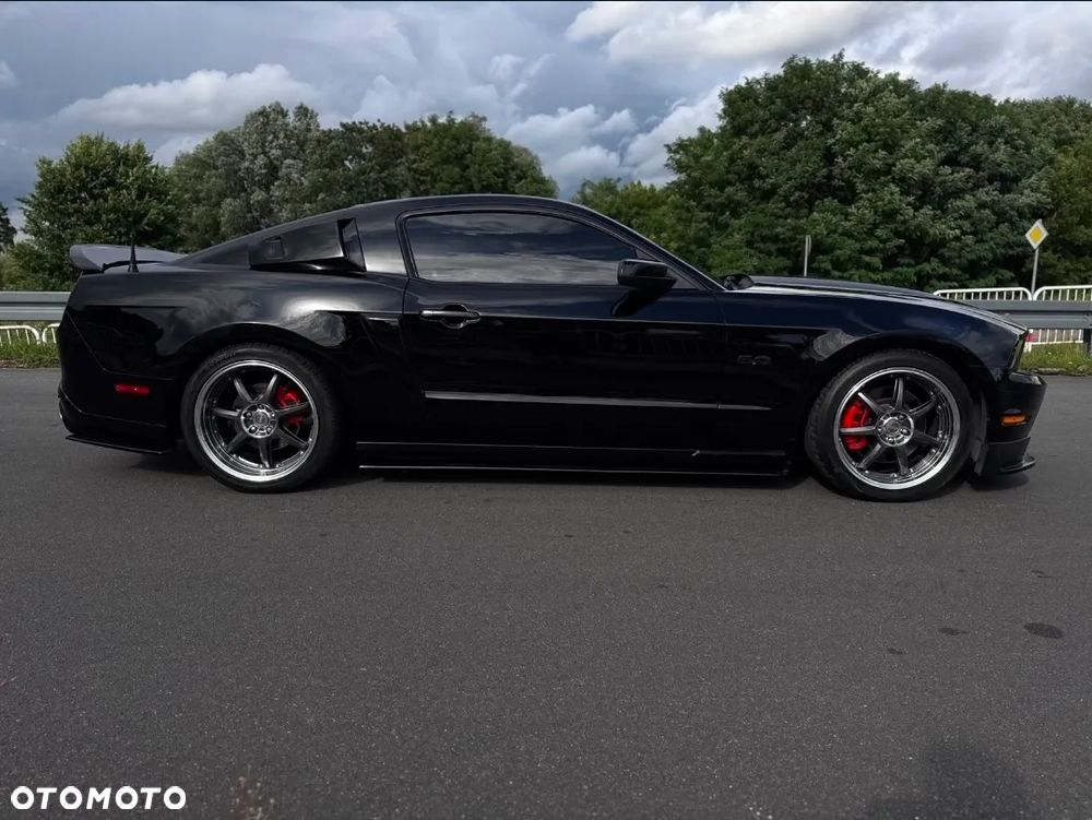 Ford Mustang 5.0 V8 GT - 6