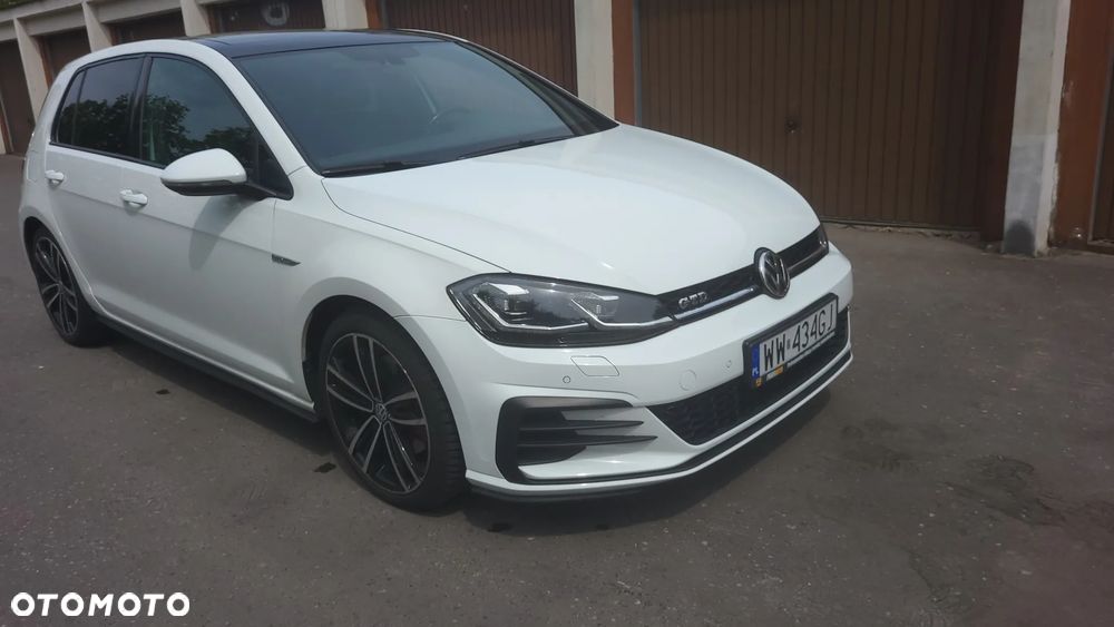Volkswagen Golf 2.0 TDI BMT GTD DSG - 8