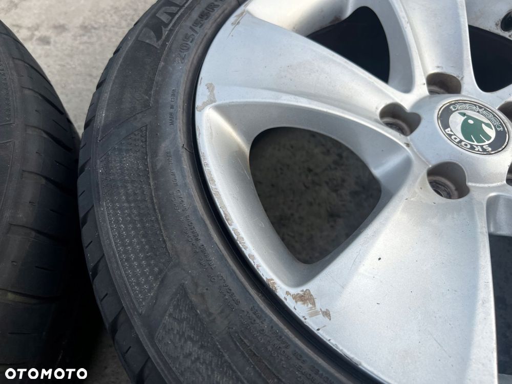 KOŁA FELGI OPONY ZIMOWE SKODA YETI OCTAVIA II SUPERB II 205/55 R16 - 6