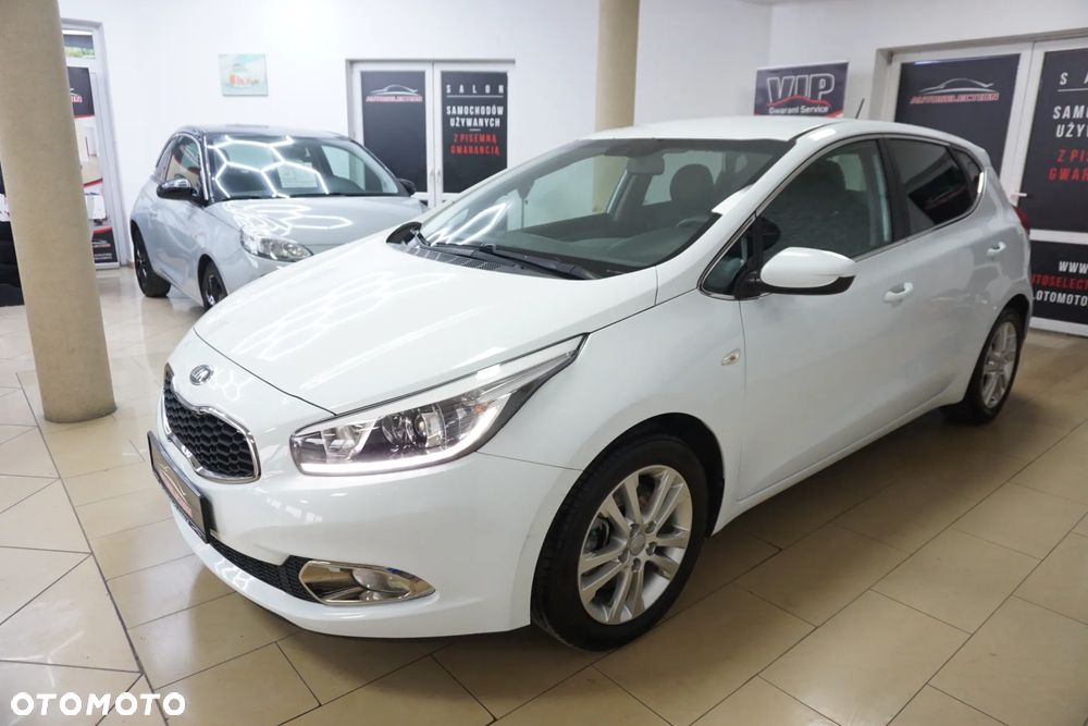 Kia Ceed 1.4 L - 4