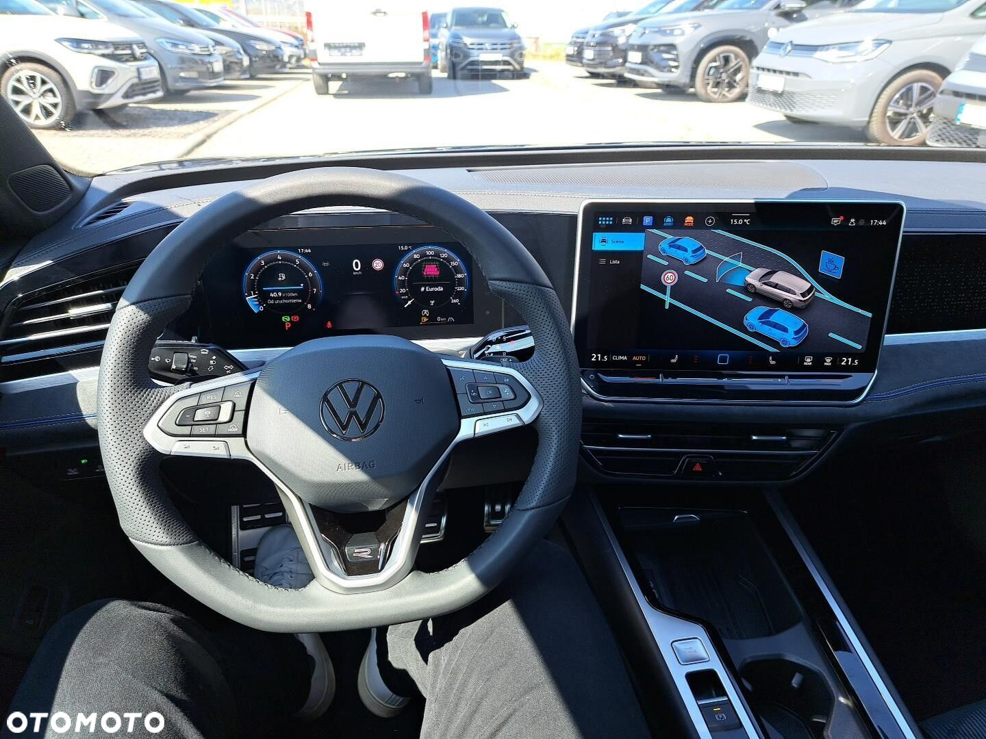 Volkswagen Passat 2.0 TSI 4Mot R-Line Plus DSG - 22