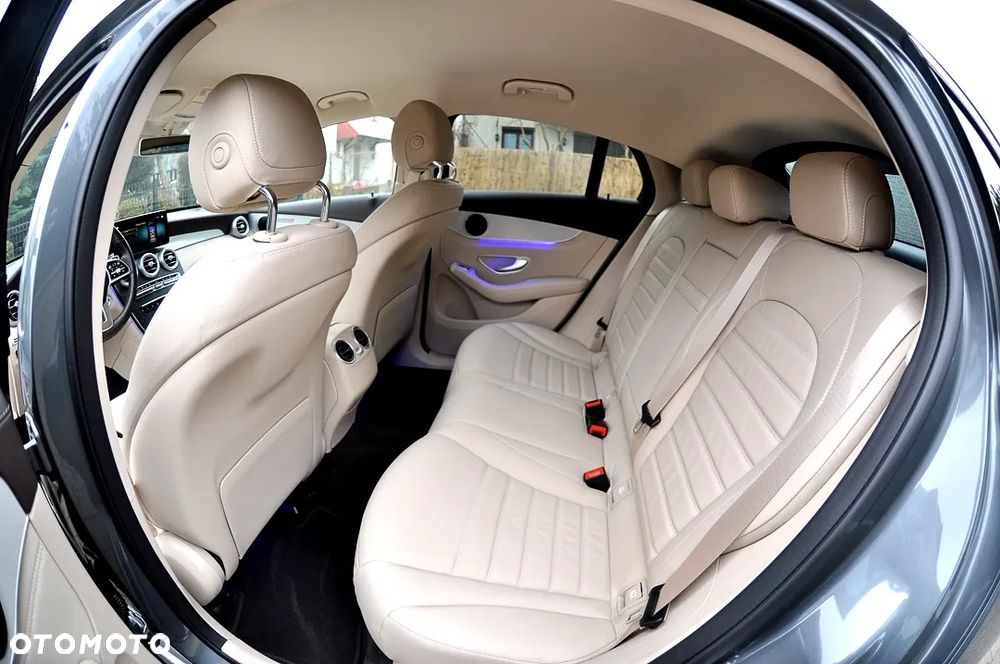 Mercedes-Benz GLC 200 d 4Matic 9G-TRONIC Exclusive - 19