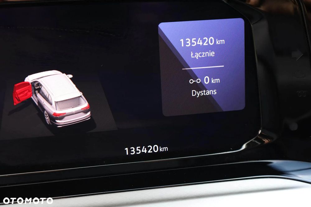 Volkswagen Golf VIII 1.5 TSI EVO Life - 14