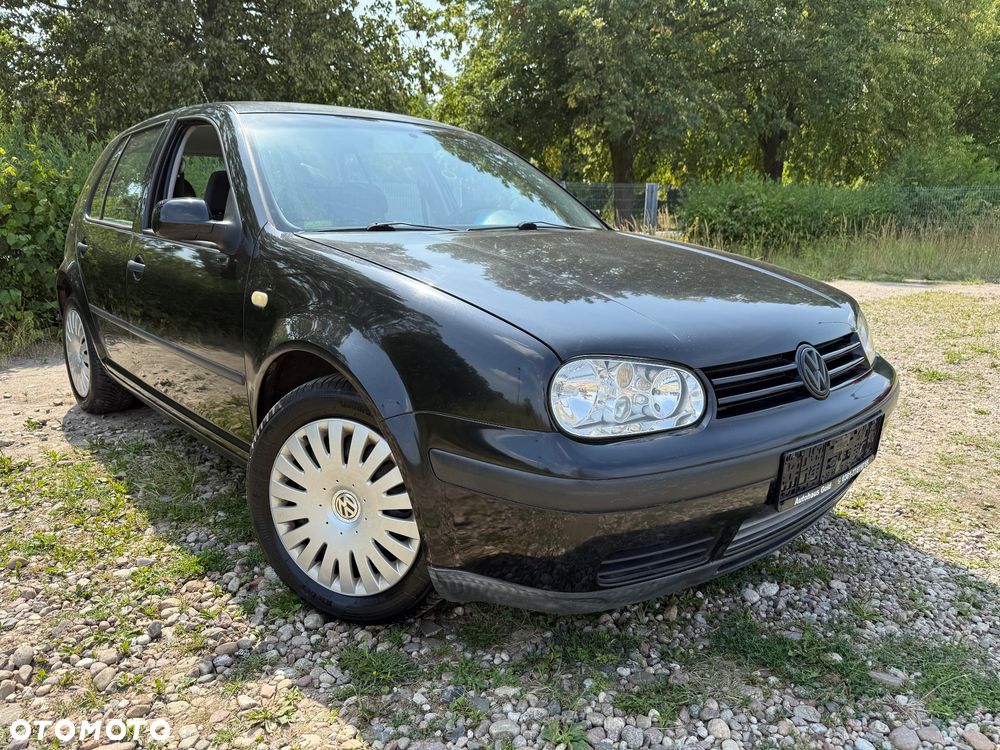 Volkswagen Golf 1.6 - 2