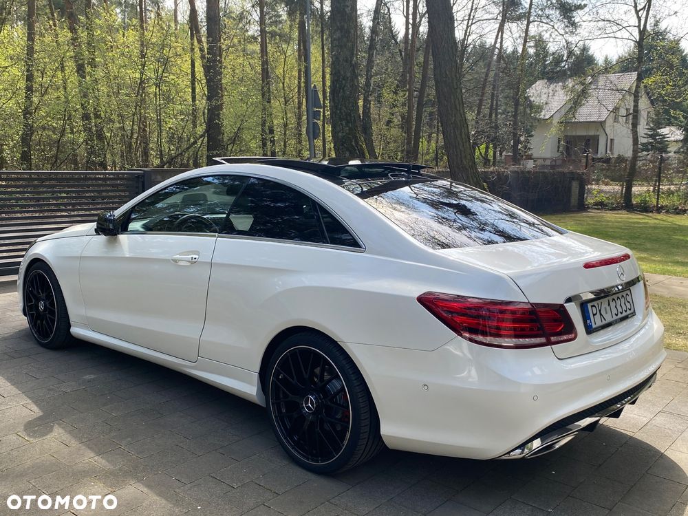 Mercedes-Benz Klasa E 250 7G-TRONIC - 6