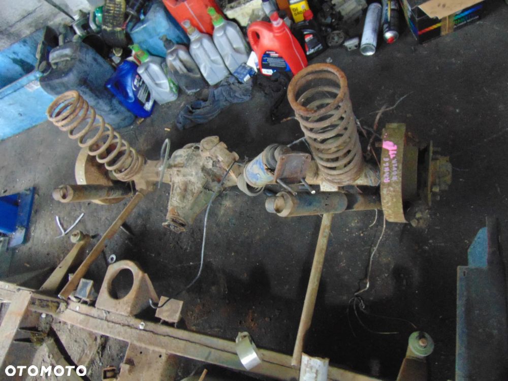 silnik Land rover 89 rok 4,4 v8 benzyna i inne części ceny w opisie - 3