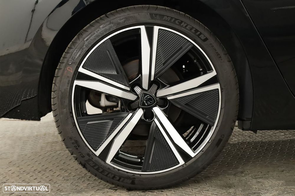 Peugeot 308 1.2 PureTech GT EAT8 - 5