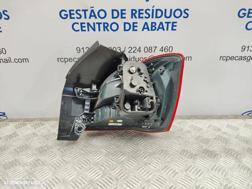 Farolins Tras Traseiros Esquerdo Original LED BMW Serie 1 LCI F20 5 portas F21 2 portas 7359017 2014 - 2019 - 7