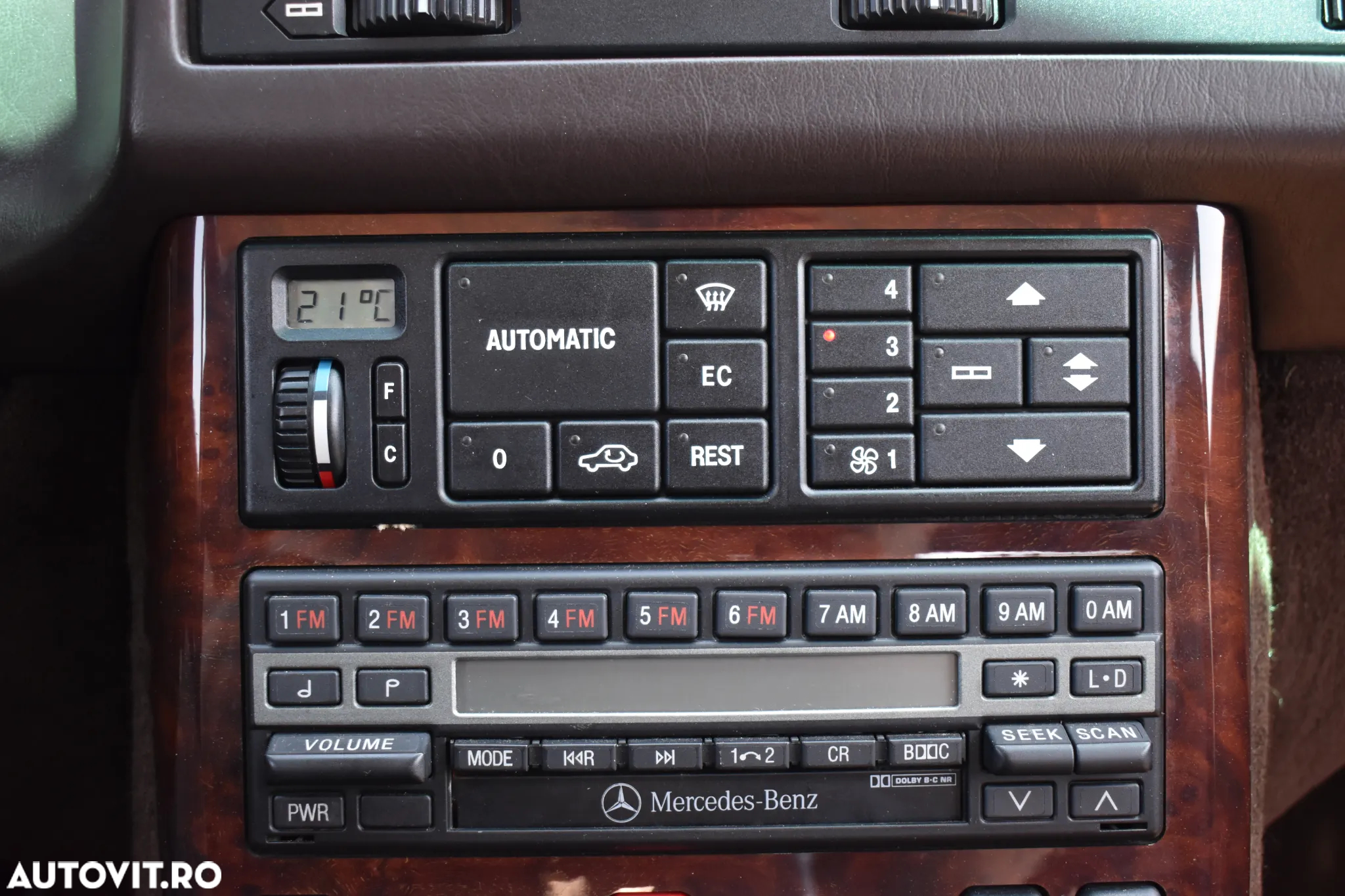 Mercedes-Benz SL - 9