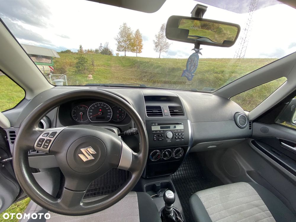 Suzuki SX4 1.9 DDiS DPF 4x2 Comfort - 4