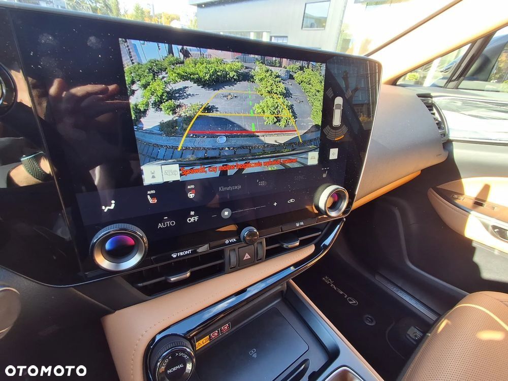 Lexus NX 450h+ Prestige AWD - 17