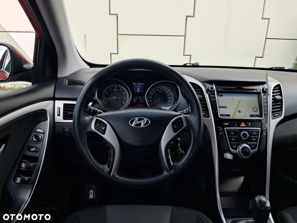 Hyundai i30 1.4 Premium - 19