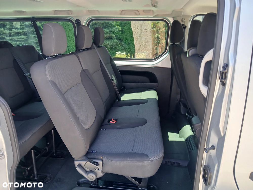 Renault Trafic 2.0 L2H1 HD Extra (bryg.) - 19