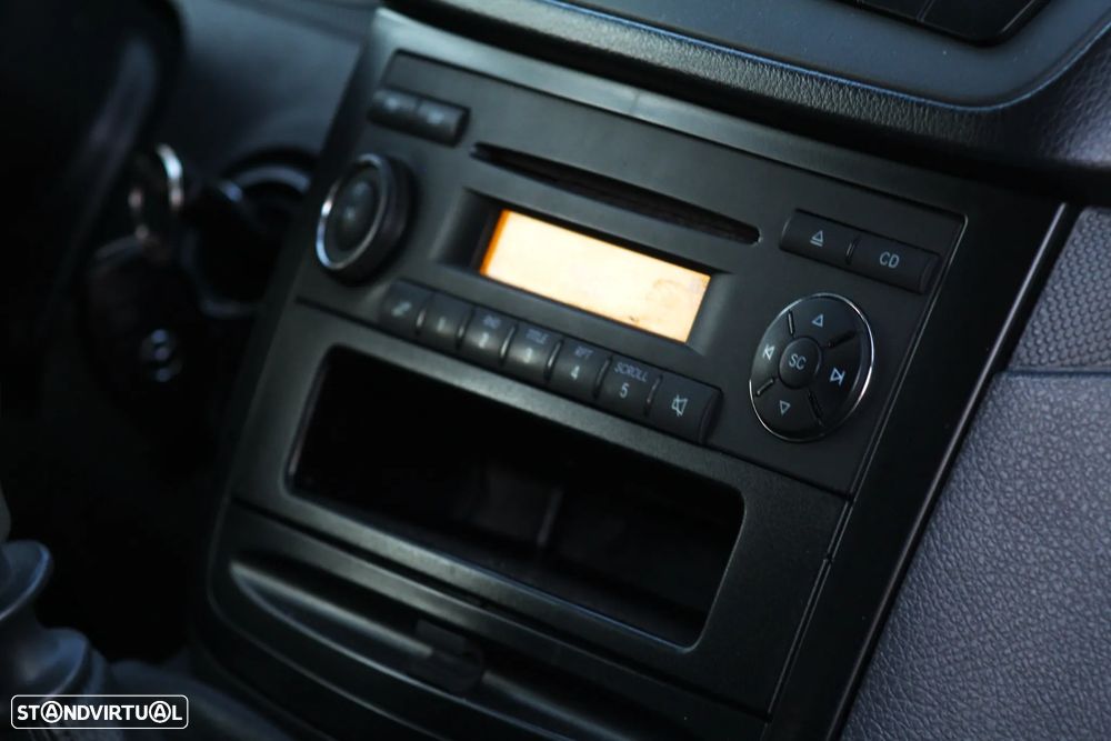 Mercedes-Benz Vito Tourer - 18