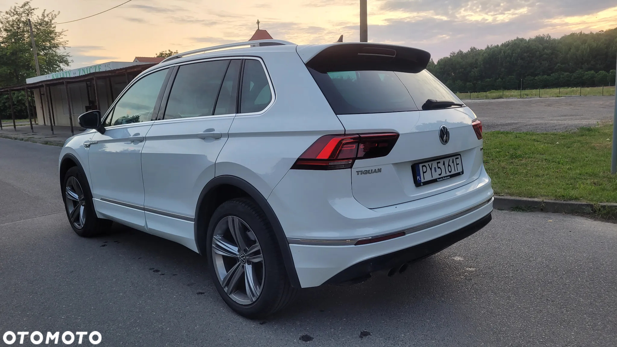 Volkswagen Tiguan 2.0 TDI SCR 4MOTION DSG Comfortline - 11