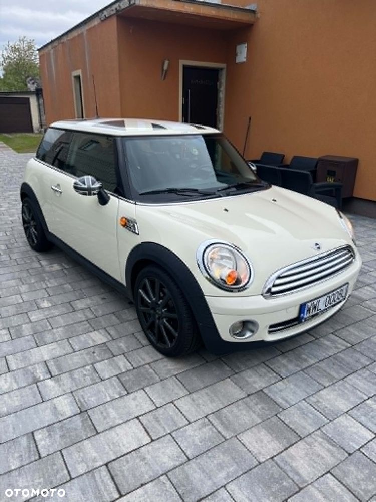 MINI ONE - 1