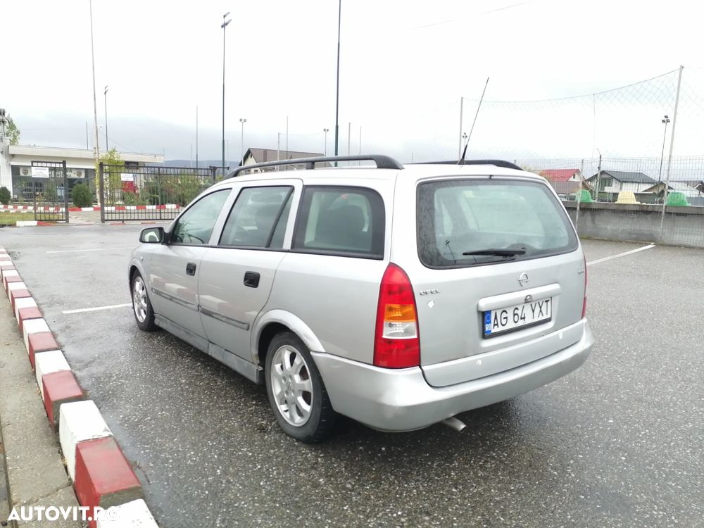 Opel Astra 1.6 - 8