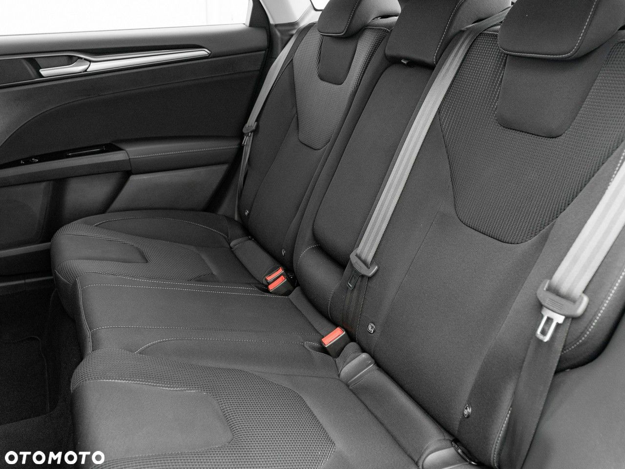 Ford Mondeo 2.0 EcoBlue Trend - 28